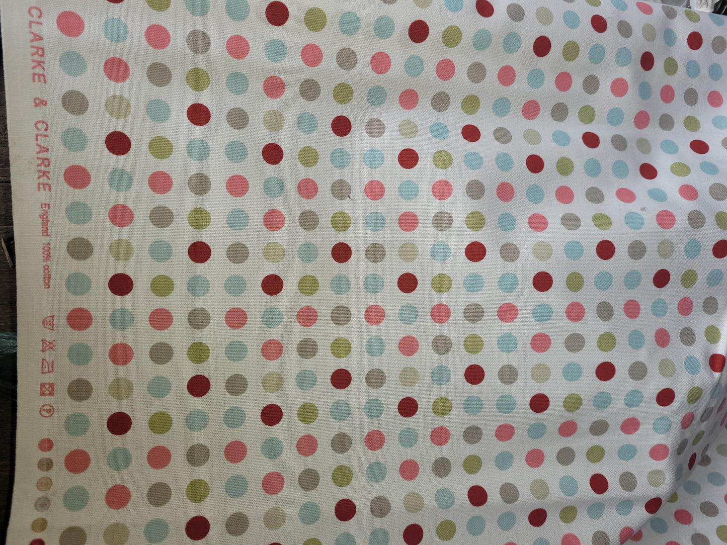 Clark & clark 100% cotton spot material by the metre