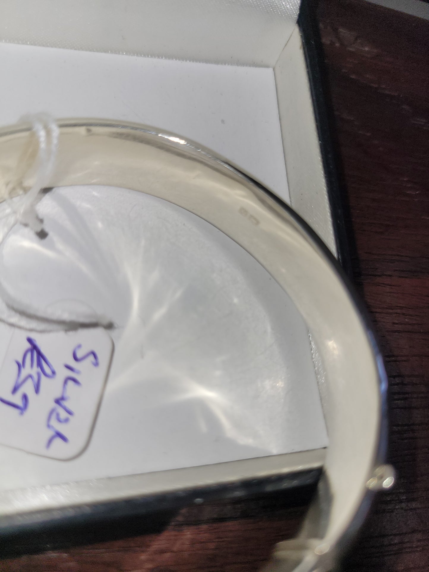 Stunning rare silver bangle floral pattern