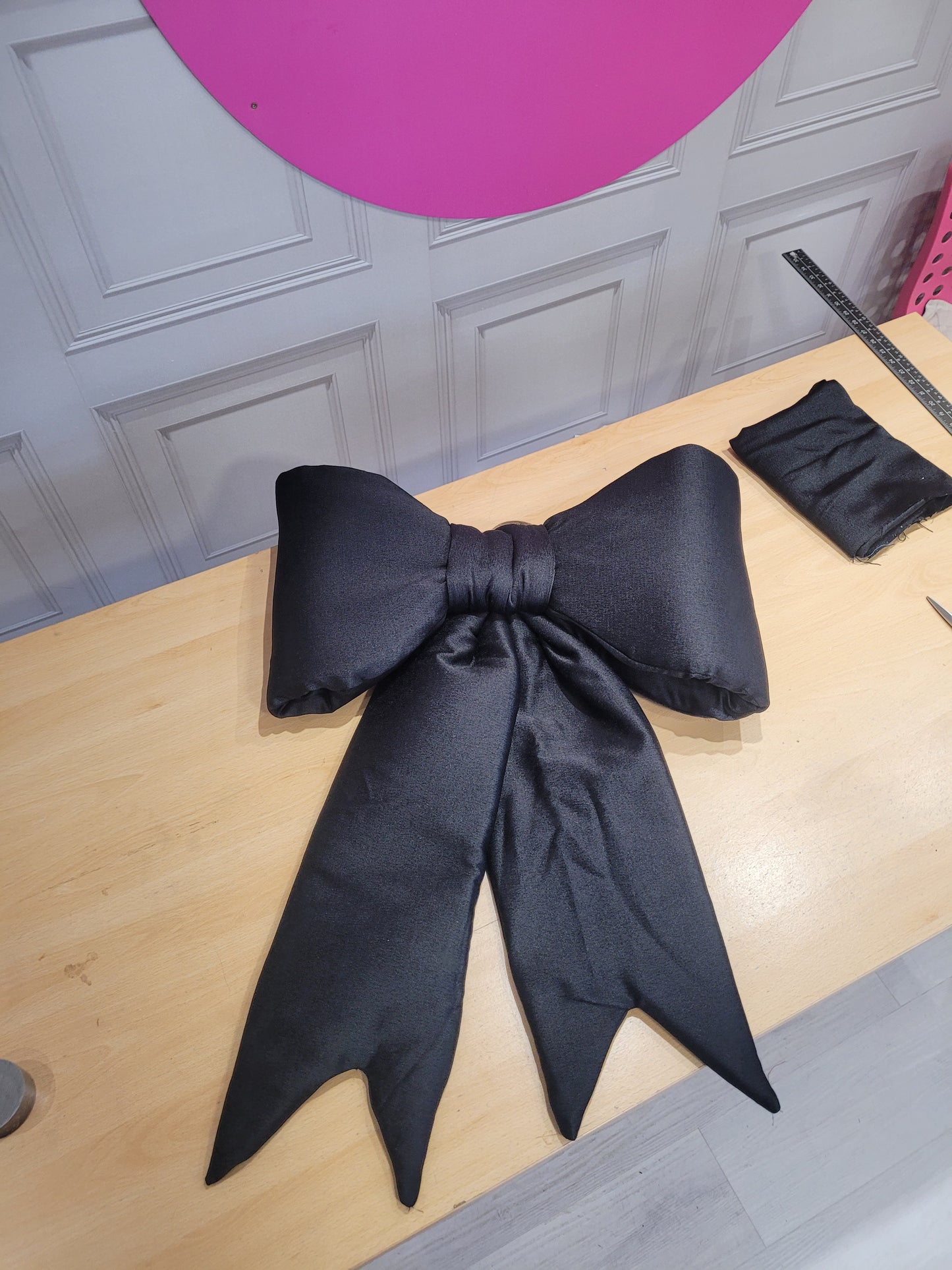 Large black display bow