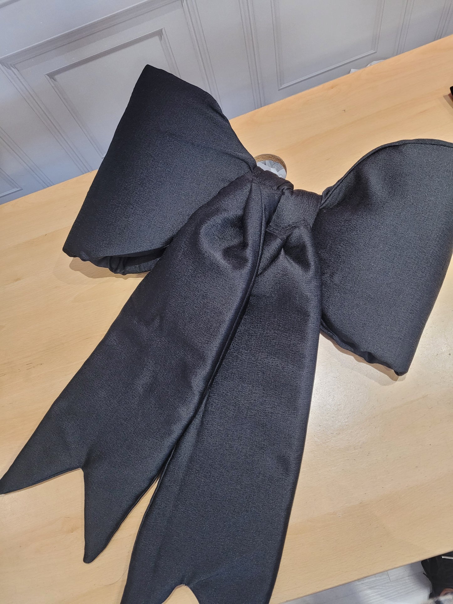 Large black display bow