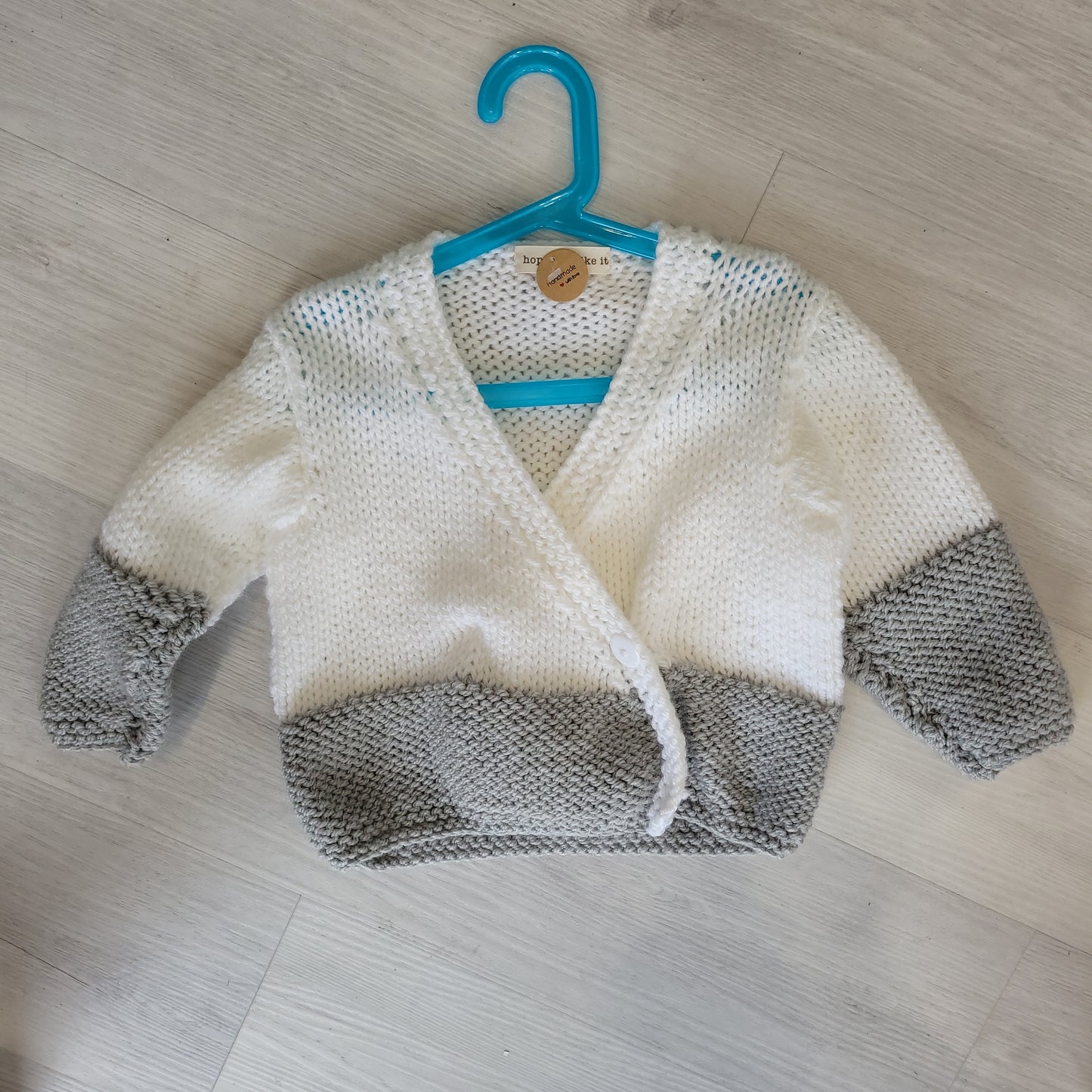 Handknitted girls white grey chunky wrap cardigan age 4-5