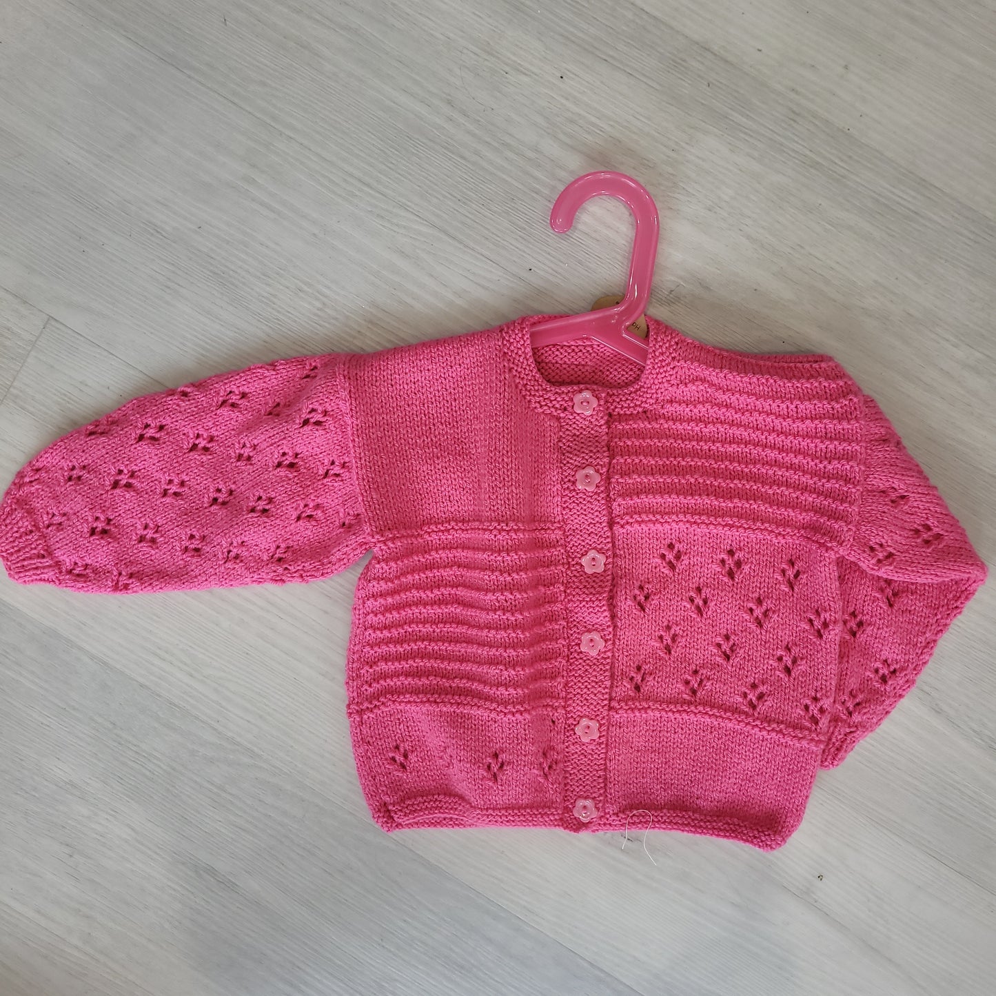 Handknitted girls cardigan pink age 3-4