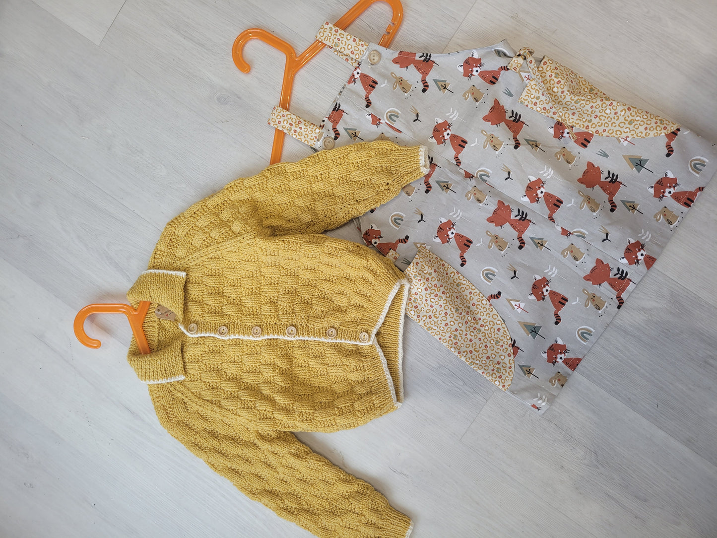 Handmade girls pinifore fox dress age 3-4: