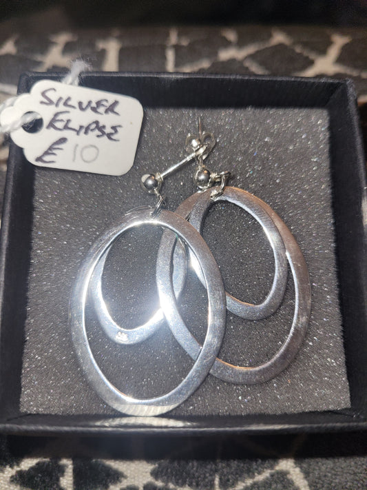 Silver elipse earrings