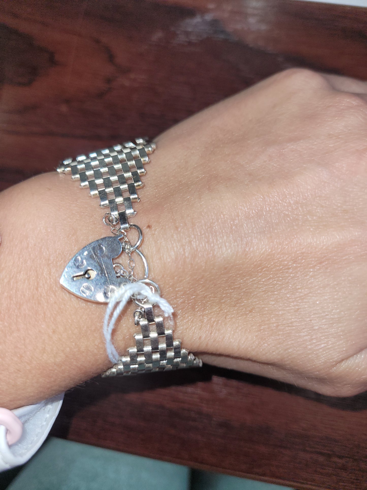 Silver Gate bracelet with heart lock